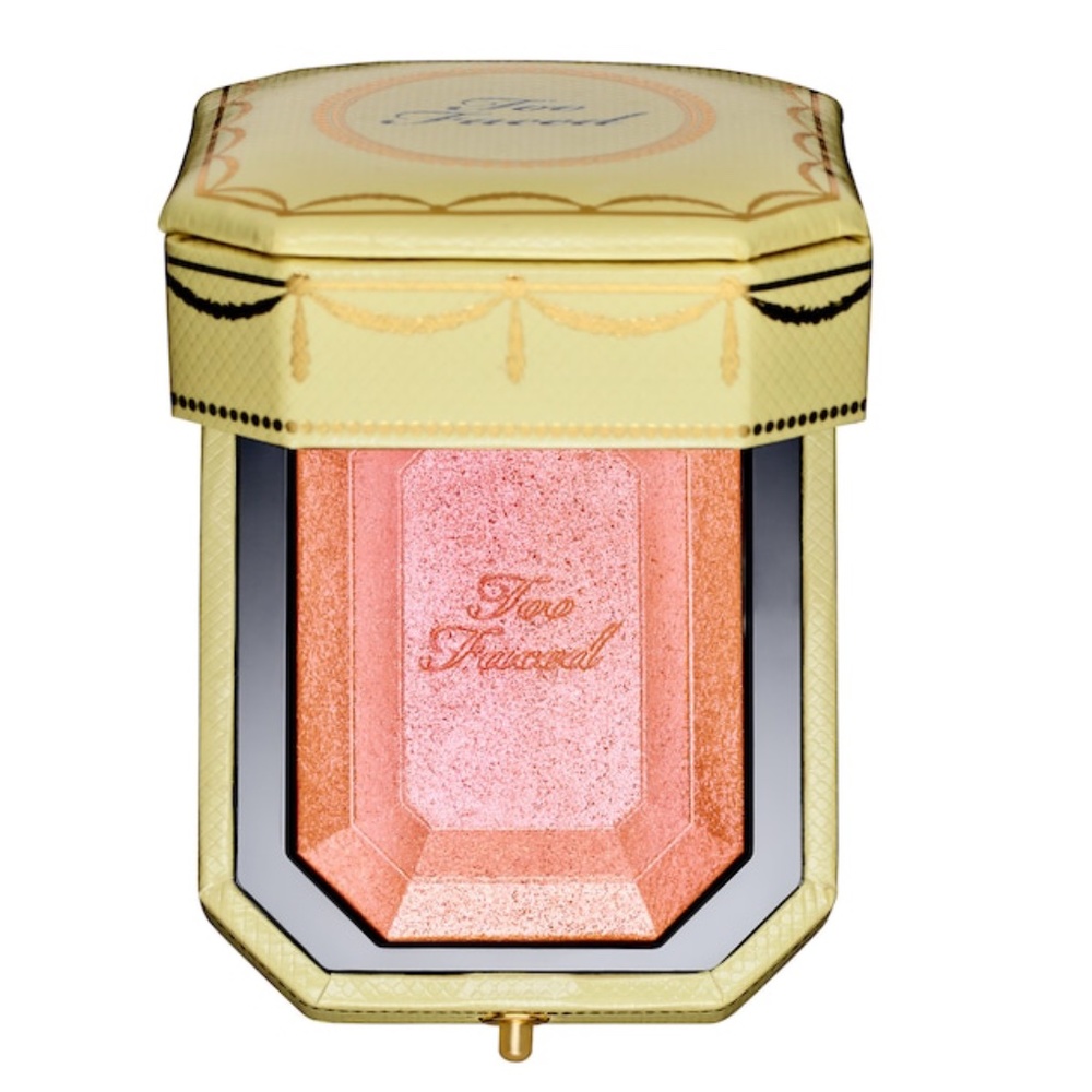 NWT Too Faced Diamond Light Highlighter